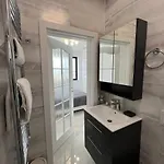 Luxury With Sea View Apartment Navodari