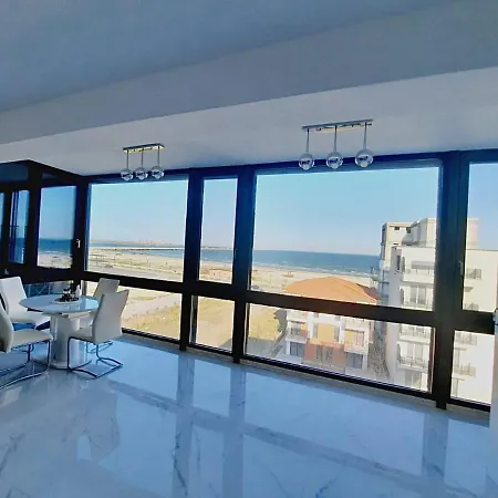 Luxury With Sea View Apartment