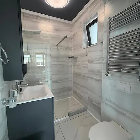 Luxury With Sea View Apartment